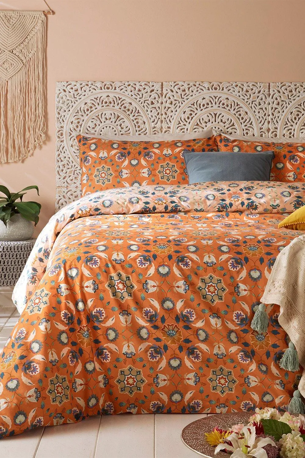 Bedding | Folk Flora Floral Reversible Duvet Cover Set | Furn