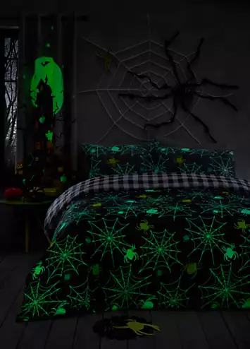 Bedlam Spiders Glow In The Dark Halloween Duvet Cover Set | Kaleidoscope