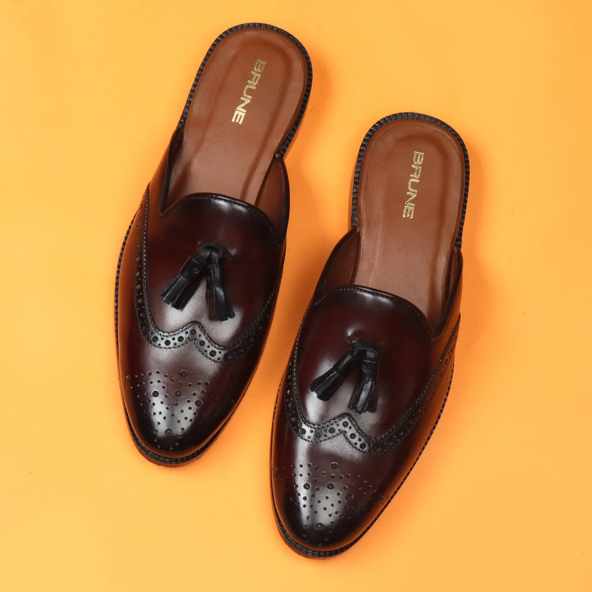 Dark Brown Formal Mules with Medallion Toe Tassel Leather Brune & Bareskin