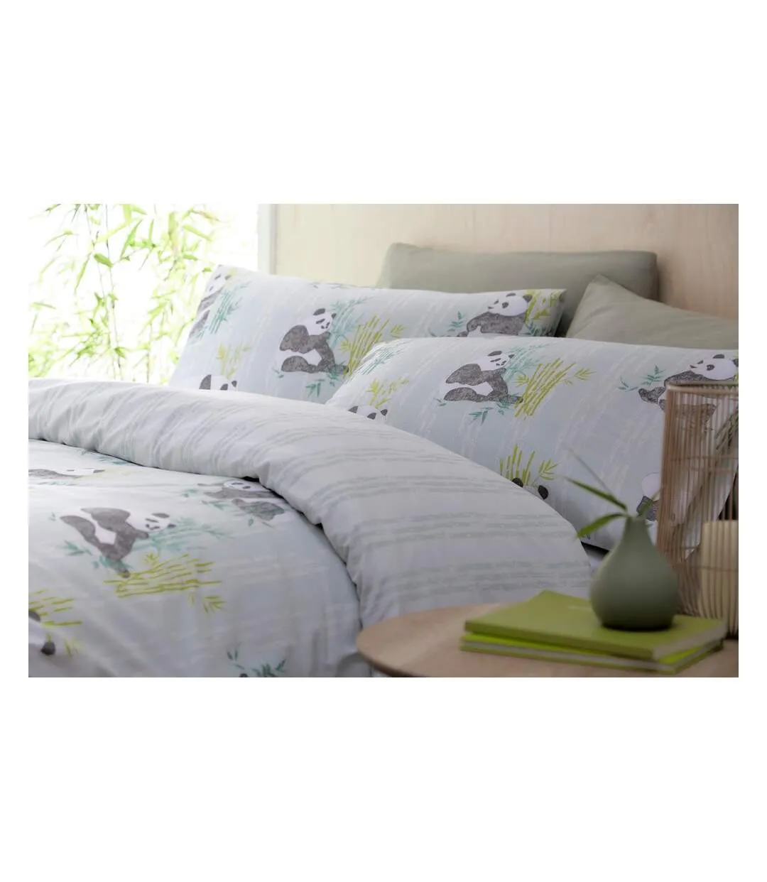 Furn Pandas Duvet Cover Set (Mint Green) - UTRV1608