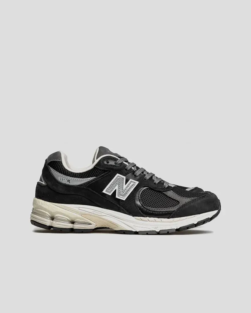 New Balance 2002RNC Vintage Black