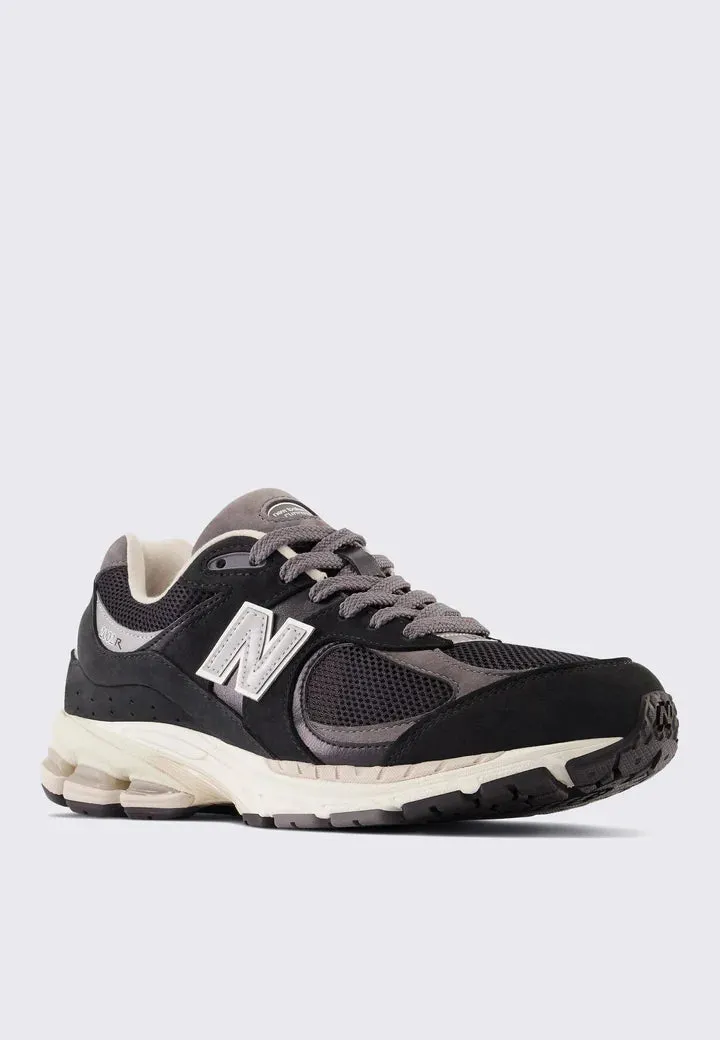 New Balance 2002RNC Vintage Black