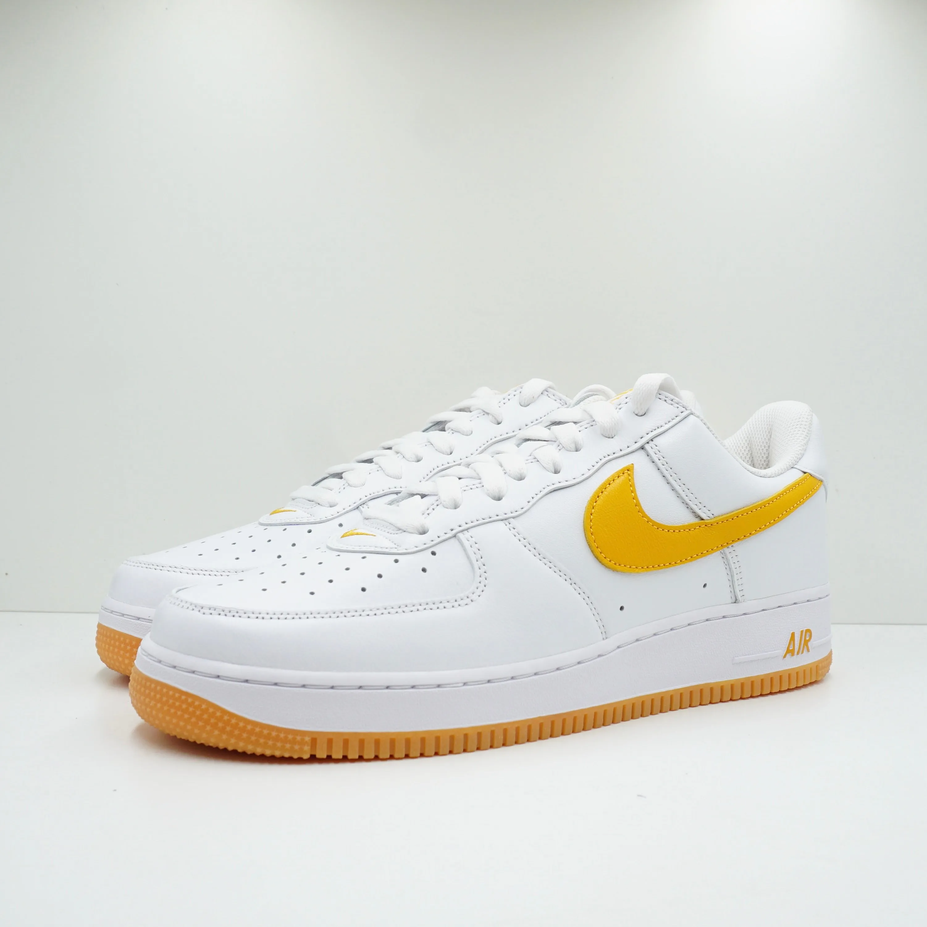 Nike Air Force 1 Low Retro University Gold