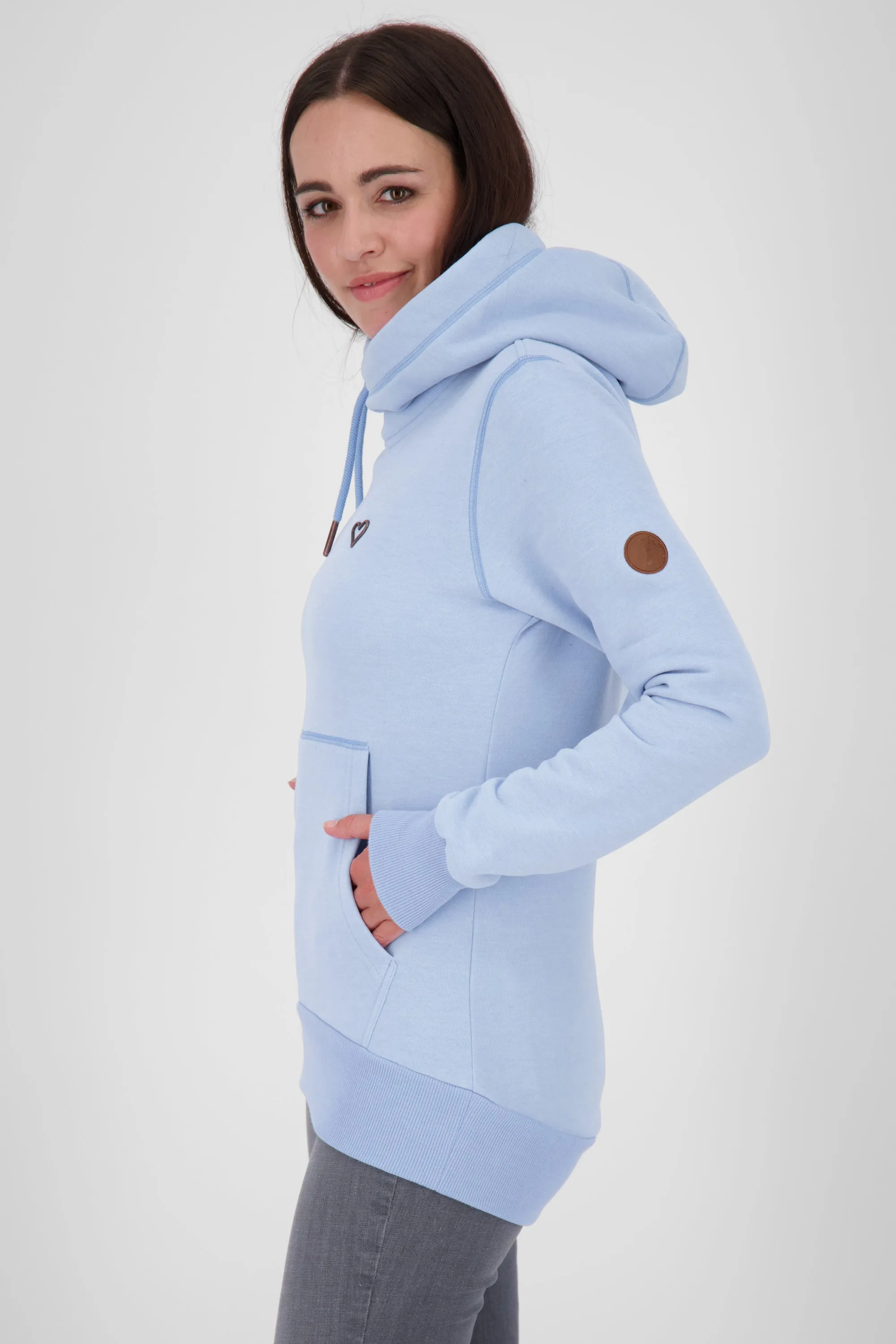 Pastellfarbener Hoodie SarahAK A mit figurnaher Schnittform Hellblau