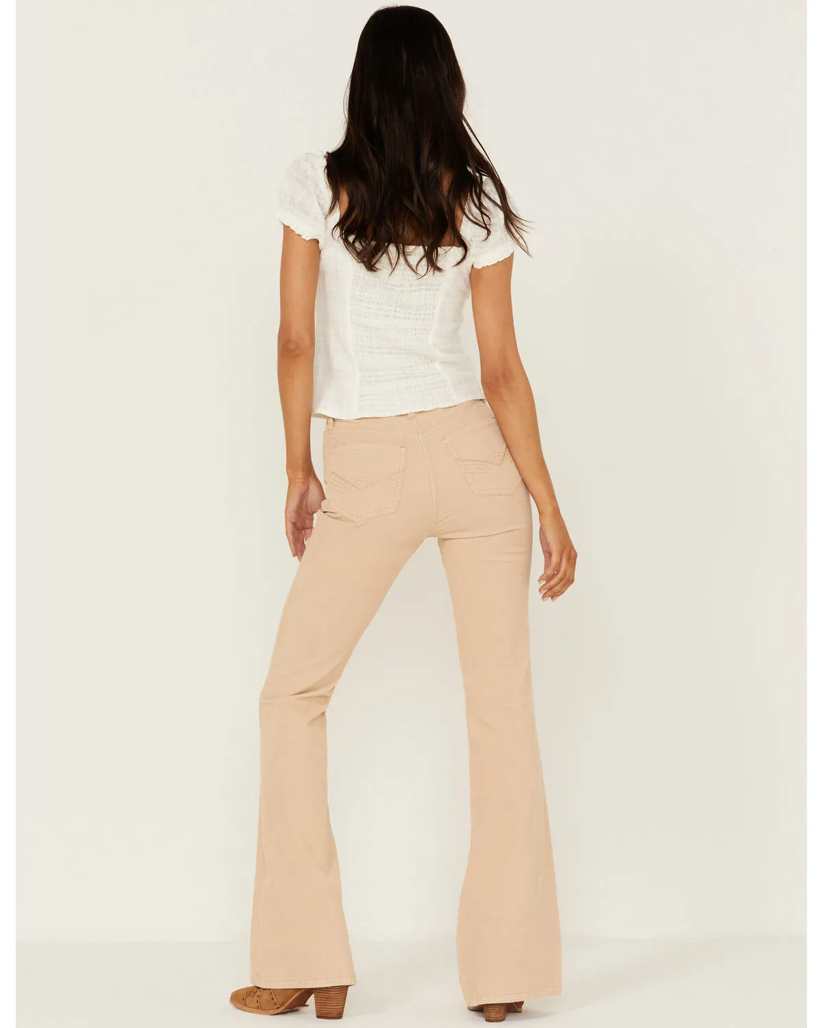 Product Name:  Idyllwind Women's High Risin' Irish Cream Wash Stretch Signature Back Pockets Corduroy Flare Jeans